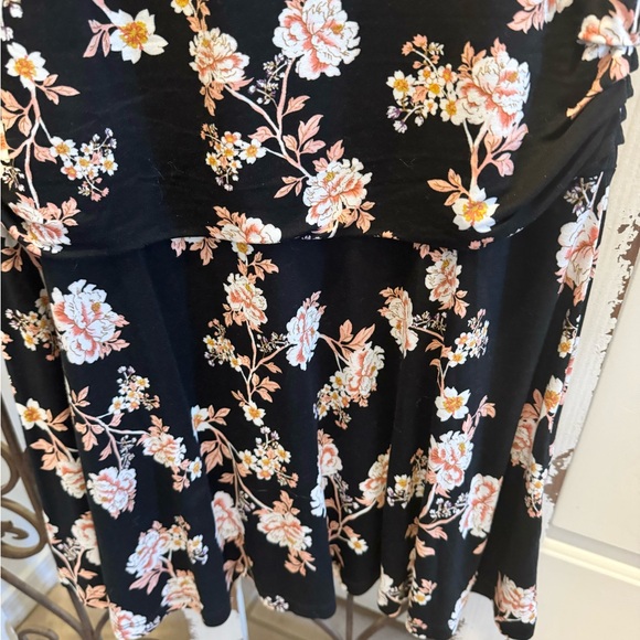 NWT LASCANA ADJUSTABLE FLORAL TANK DRESS. 2-in-one look - Picture 4 of 9